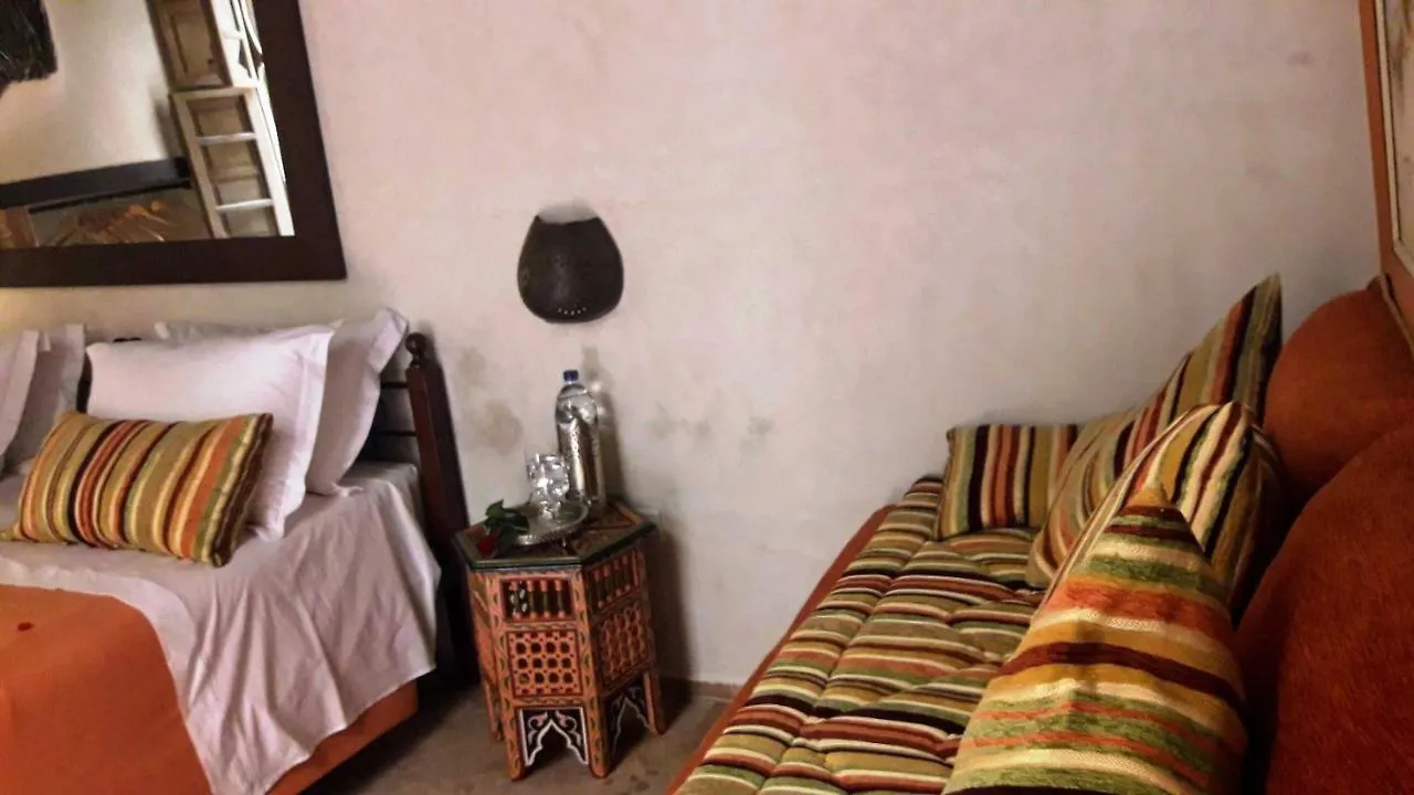 Riad Des Eaux Et Spa 마라케시