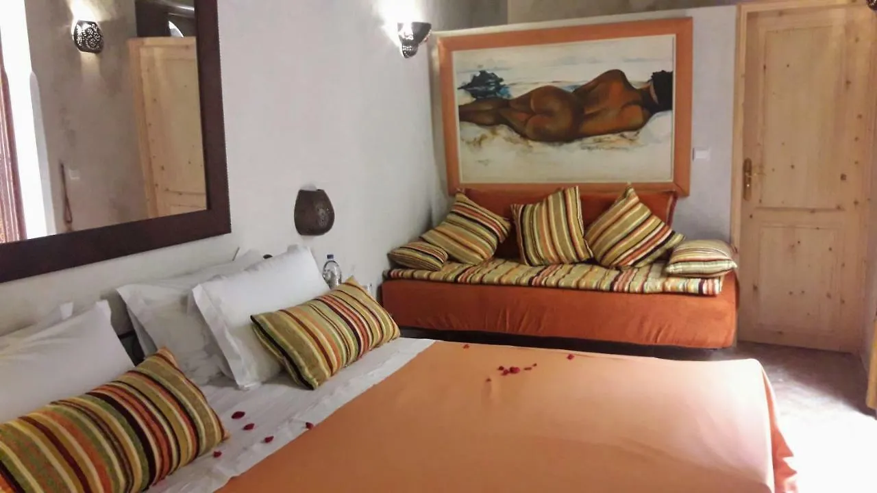 Riad Des Eaux Et Spa Marrakesh 4*,